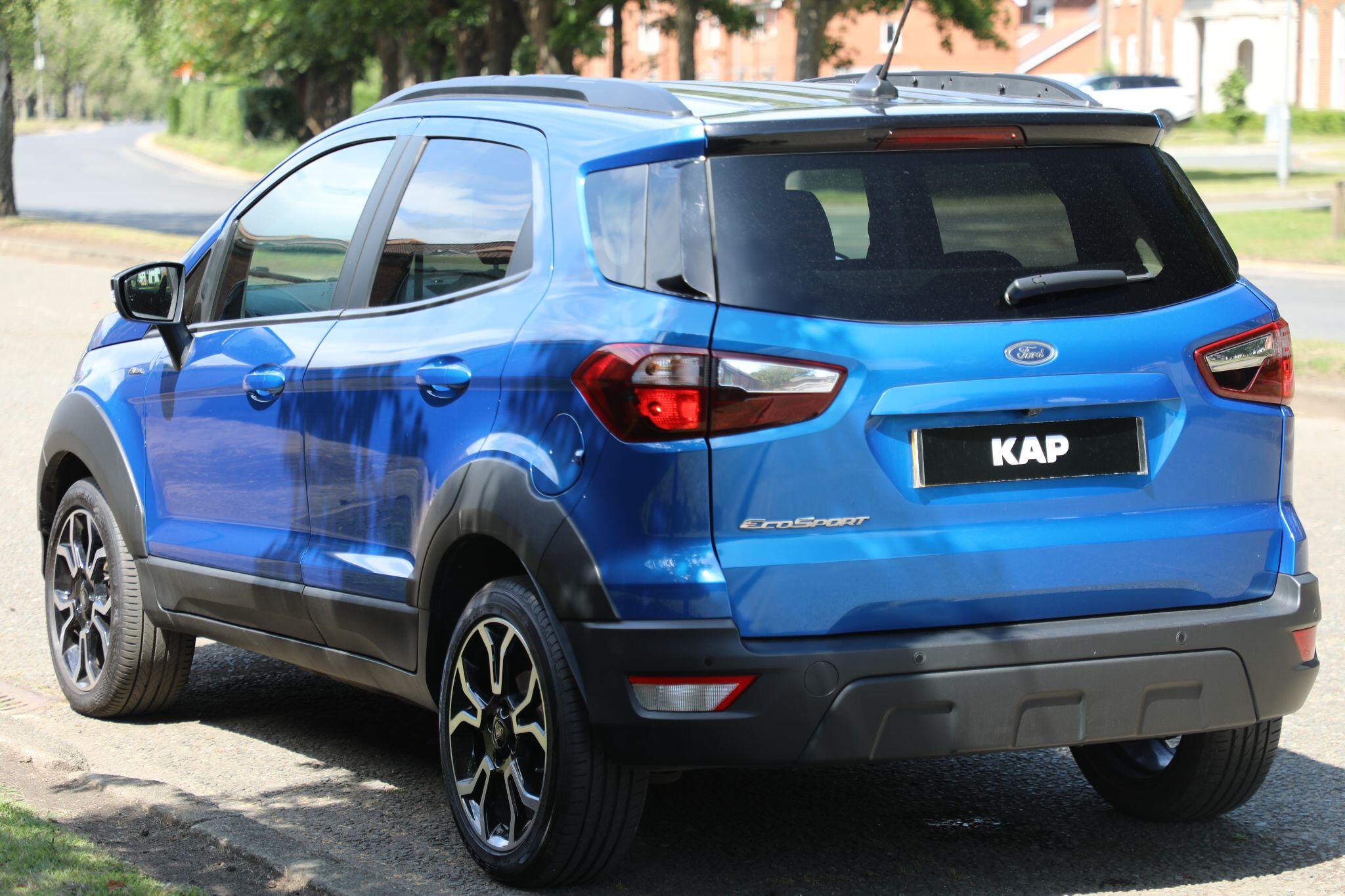 Large vehicle image